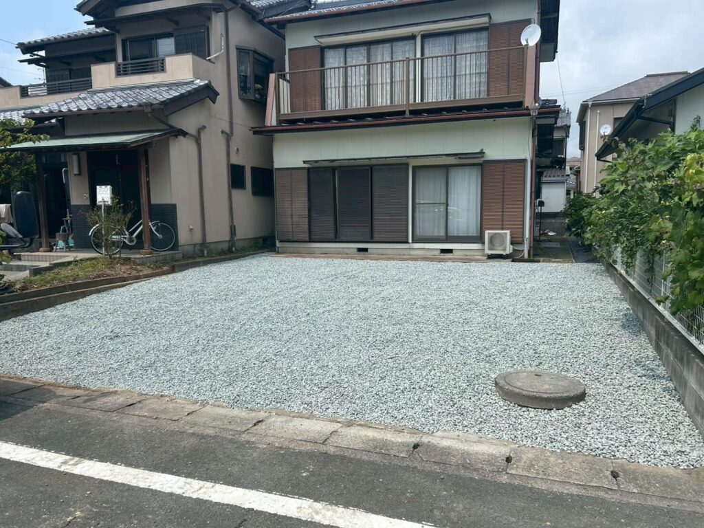 砂利敷き後